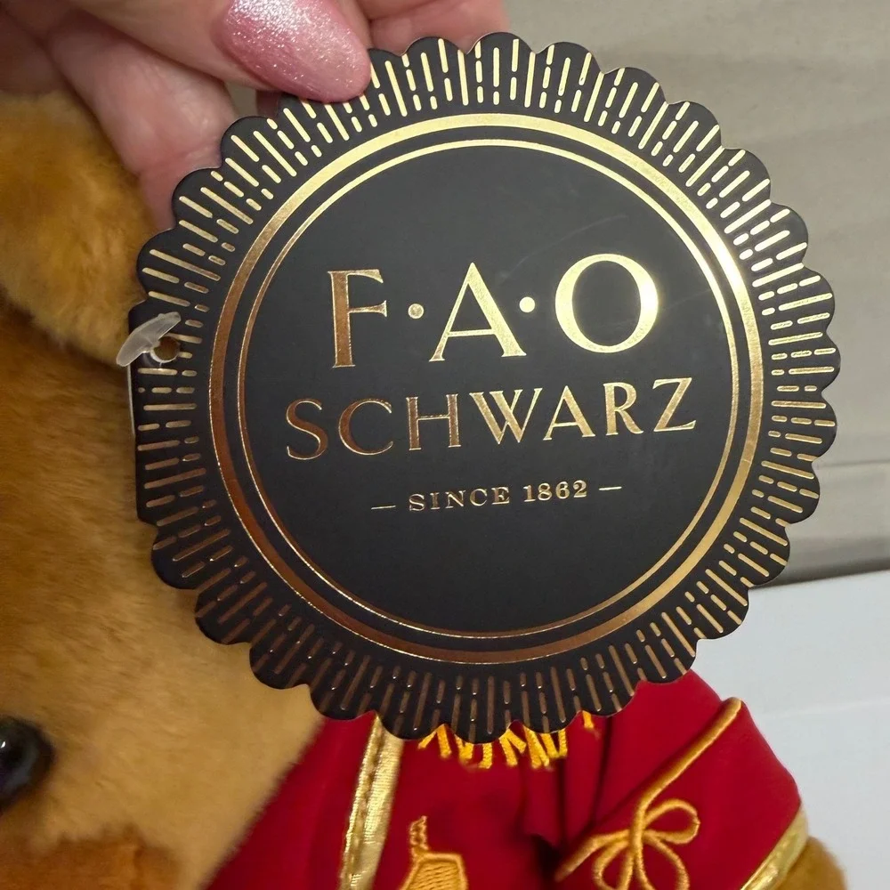 FAO Schwarz Soldier Teddy Bear Plush Red Uniform Toy Soldier‎ 15 inch NWT